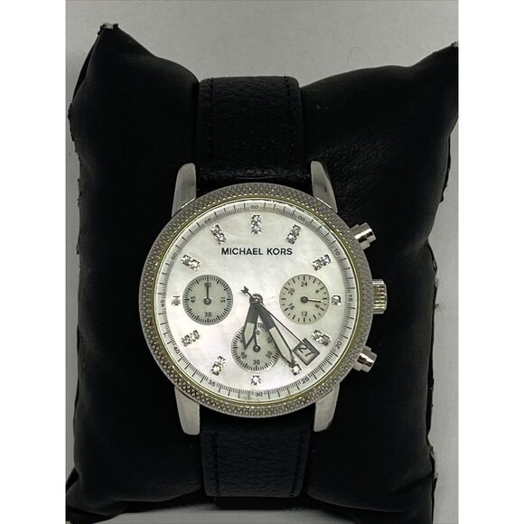 Michael Kors Ritz MK5020 Women's Black Leather Analog Dial Quartz Watch EY118 - Picture 3 of 12